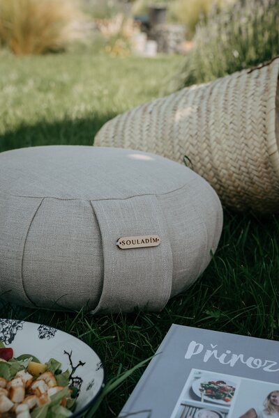 SOULADÍM meditační polštář zafu Natural 17 x Ø 37 cm 100% LEN přírodní