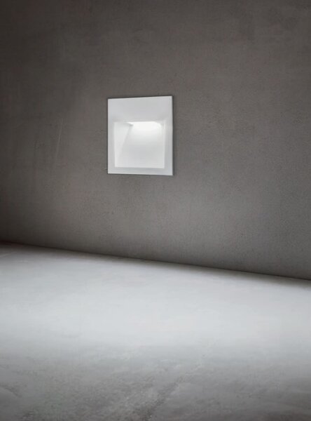 Arelux GS01WWIP20 MWH Xghost, bílé interiérové zápustné svítidlo do stěny, 2W LED 3000K, 9x9cm, IP20