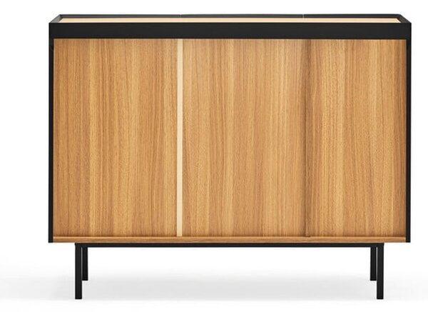 Nízká komoda v dekoru dubu v černo-přírodní barvě 110x85 cm Arista – Teulat