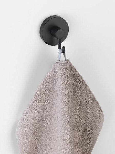 Sada 2 černých nástěnných háčku na ručník Wenko Vacuum-Loc® Pavia