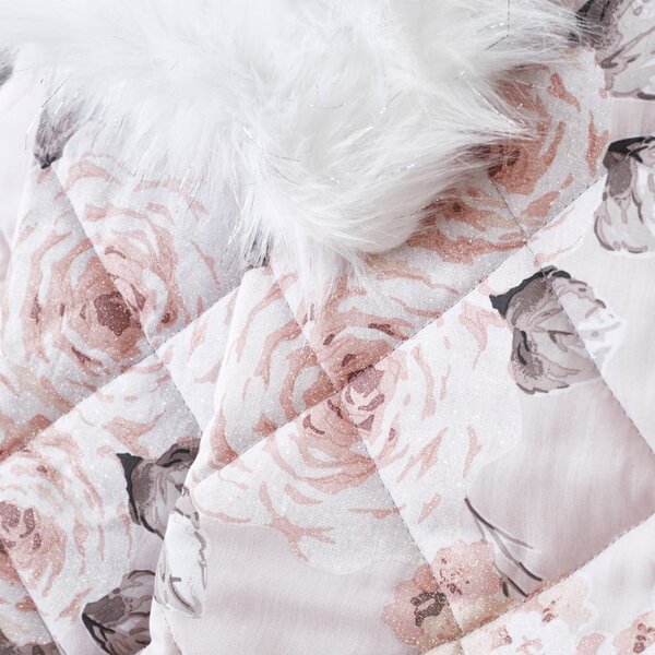 Růžový prošívaný přehoz přes postel Catherine Lansfield Canterbury Rose, 220 x 230 cm