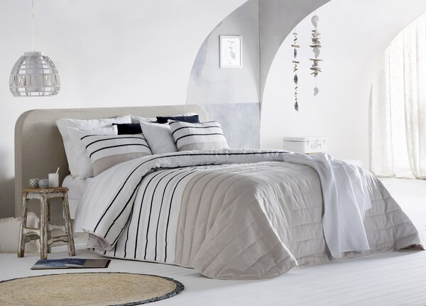 Textil Antilo Elegantní přehoz Valerian Marino, se 2 povlaky na polštář 70x50 cm Rozměr: 270x270 cm