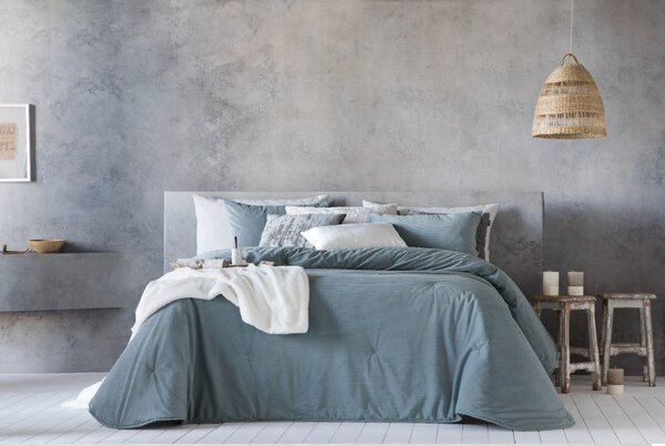 Textil Antilo Přehoz na postel Nilo Azul, nebesky modrý, sada se 2 povlaky na polštáře 70x50 cm Rozměr: 250x270 cm