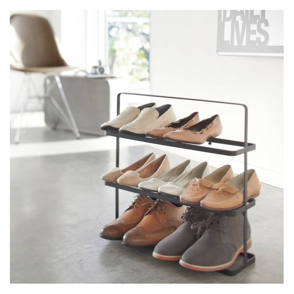 Černý kovový stojan na boty Tower Shoe Rack – YAMAZAKI