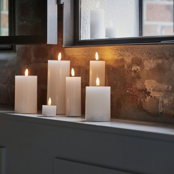 Vosková LED svíčka White – set 4 ks