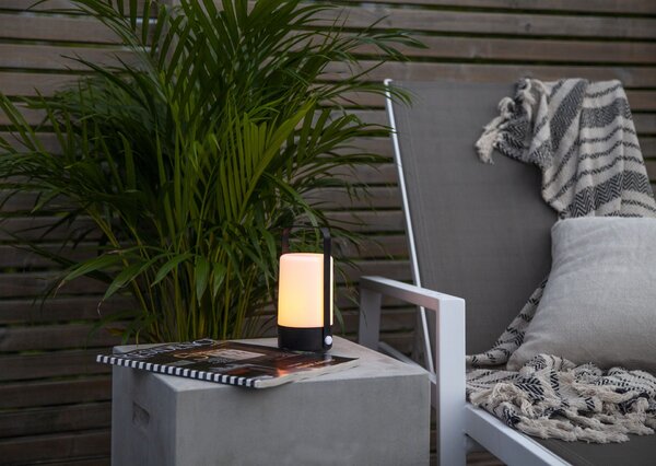 Přenosná svítící LED lucerna Flame