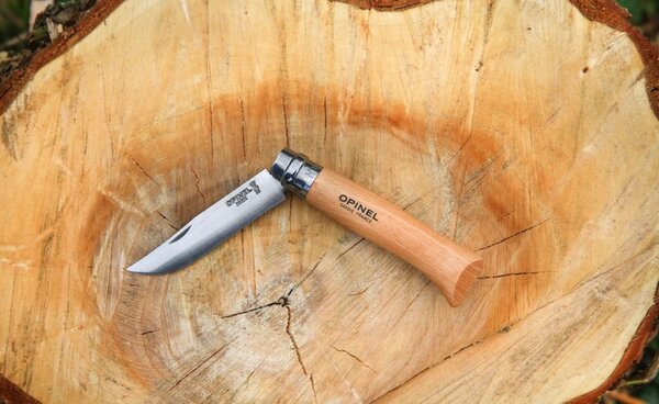 Outdoorový nůž Opinel N°10 Slim Line Buk