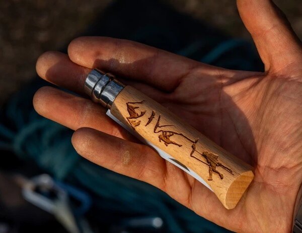 Outdoorový nůž Opinel Vri N°08 Inox Sport - Climbing