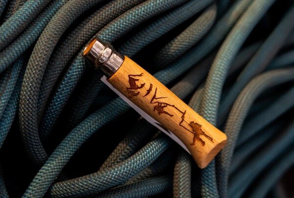 Outdoorový nůž Opinel Vri N°08 Inox Sport - Climbing