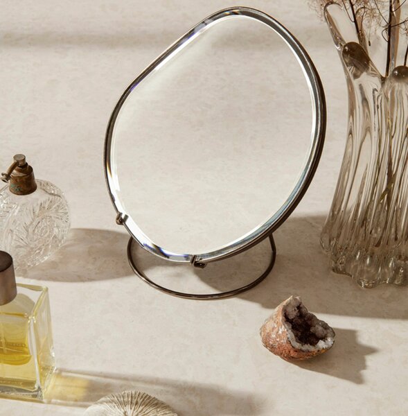 Ferm Living designová zrcadla Pond Table Mirror