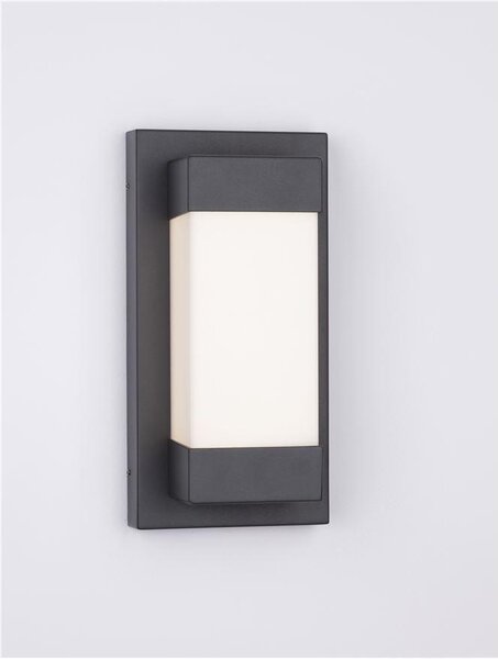 Nova Luce Venkovní nástěnné svítidlo LETO černý hliník akrylový difuzor LED 18W 3000K 120st. IP65