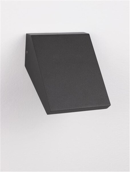 Nova Luce Venkovní nástěnné svítidlo PARRIS, LED 8.6W 3000K 101st. IP65