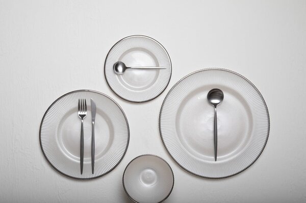 Nerezový příbor ve stříbrné barvě 16 ks Modern retro – Premier Housewares