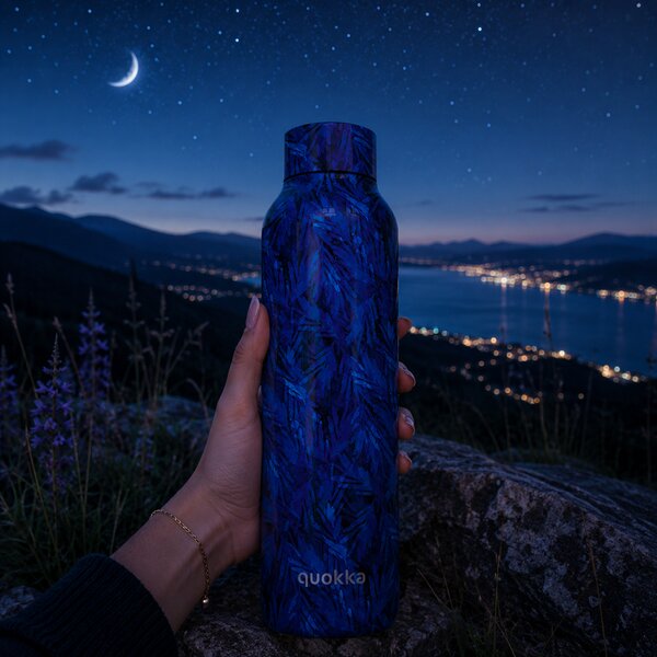 Nerezová termoláhev Solid, 630ml, Quokka, night forest