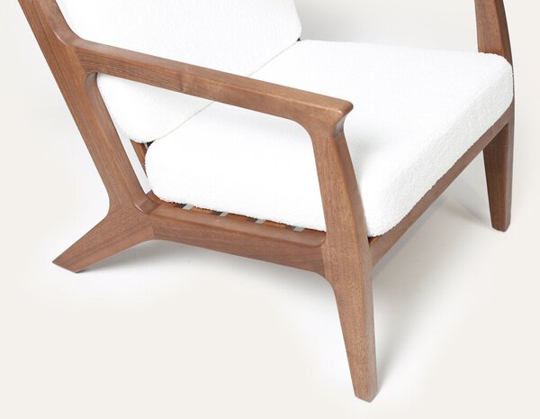 Křeslo Mila designové čalouněné křeslo z masivu