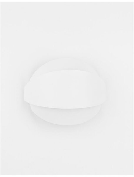 NOVA LUCE nástěnné svítidlo ASTRID bílý kov a akryl LED 12W 220-240V 3000K IP20 9128312