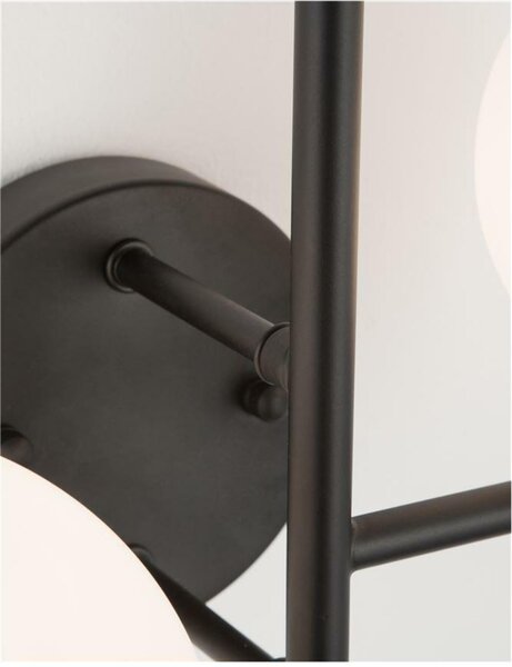 NOVA LUCE nástěnné svítidlo IMPERO bílé matné sklo černý kov E14 2x5W 230V IP20 bez žárovky 9190421