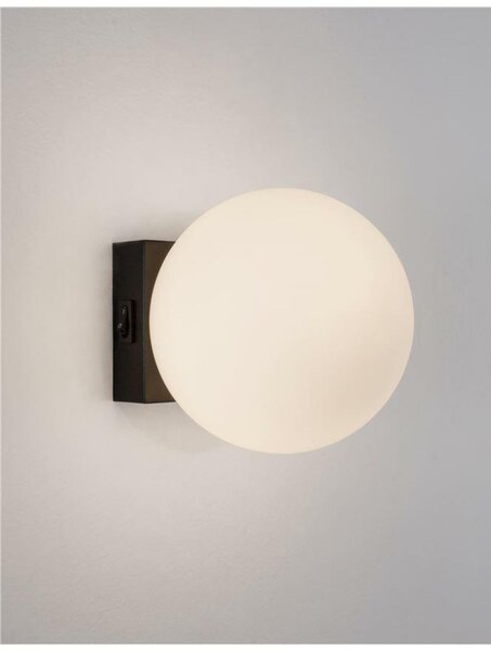 NOVA LUCE nástěnné svítidlo JOLINE černý kov a hliník bílé opálové sklo vypínač na těle LED 1x6W 230V 3200K IP20 9919601