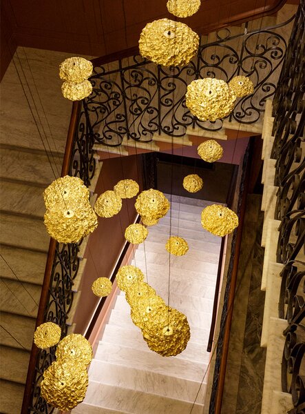 Catellani & Smith Luxusní závěsné LED svítidlo Gold Moon, 2700K, 1x1,1W