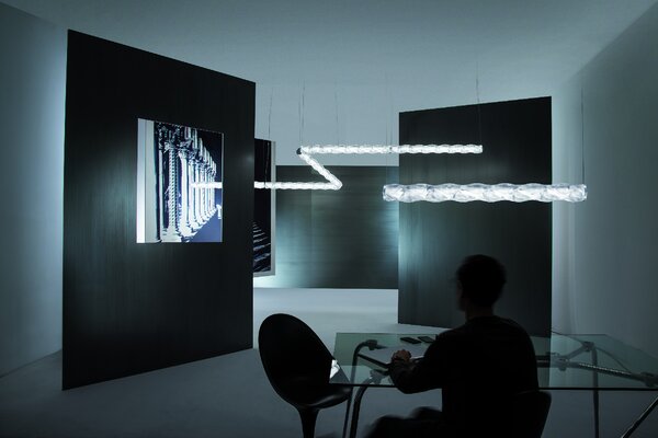 SLAMP HUGS000PRS01THR000EU Hugo, designové závěsné svítidlo, 20W LED 3000K, prisma, délka 100cm