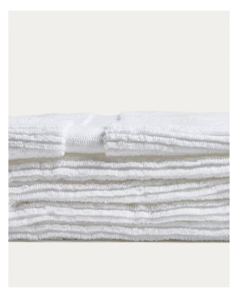 Bílá froté bavlněná osuška 70x140 cm Olvira – Kave Home