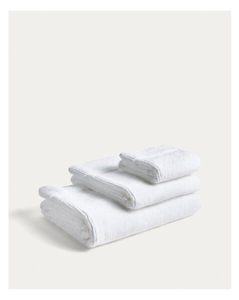 Bílá froté bavlněná osuška 70x140 cm Olvira – Kave Home
