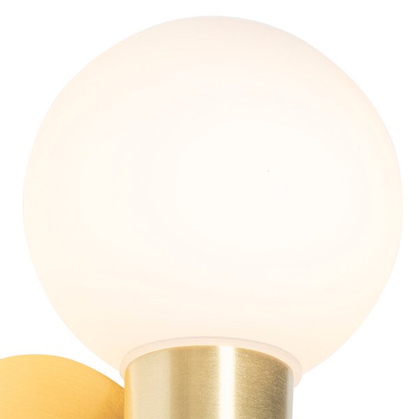 Moderní nástěnná lampa zlatá IP44 - Cederic Up