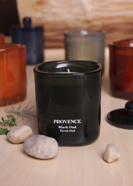 Vonná svíčka ve skle PROVENCE 25 hodin black oud