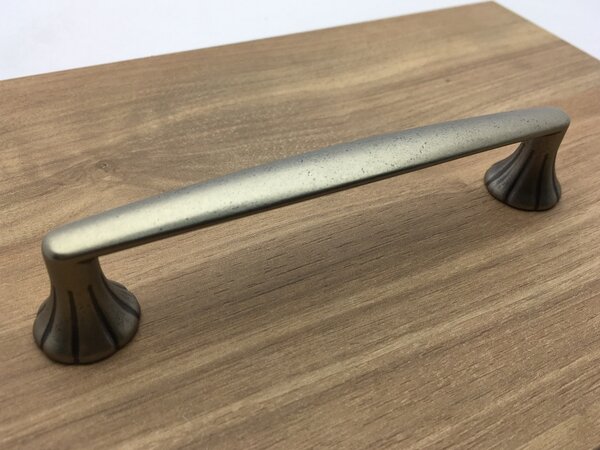 Hettich SALACIA cín 128 mm