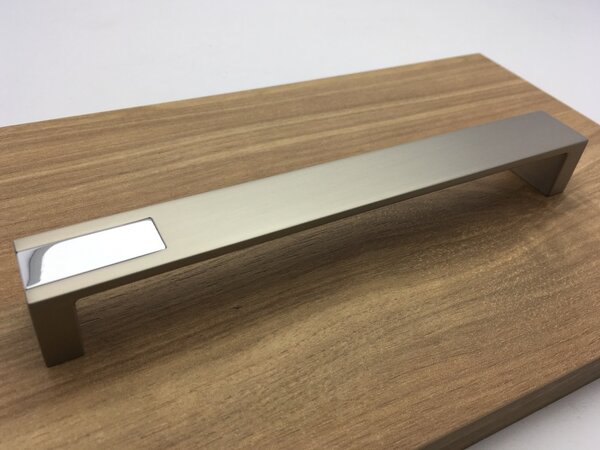 Hettich INTRA imitace nerezi/ chrom 192 mm
