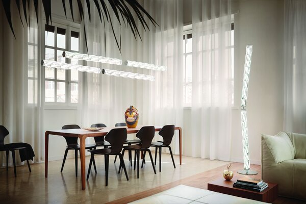 SLAMP HUGFM00PRS00000000EU Hugo, designová stojací lampa, 40W LED 3000K, prisma, výška 205cm