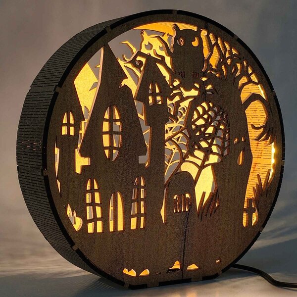 Dřevěná lampa Halloween - Strašidelný dům s sovou | DRACO: HDF - Ořech 20 cm 4796-115339 LED0619