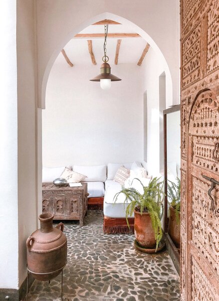 Il Fanale 244.08.ORB Borgo venkovní závěsné svítidlo z mosazi, mědi a mléčného skla 1xE27 max 100W, průměr 34cm, IP44
