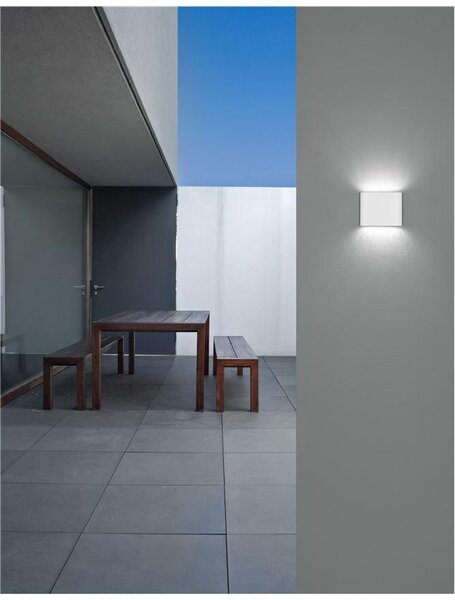 Nova Luce Venkovní nástěnné svítidlo SOHO, LED 2x3W 3000K 2x60st. IP54