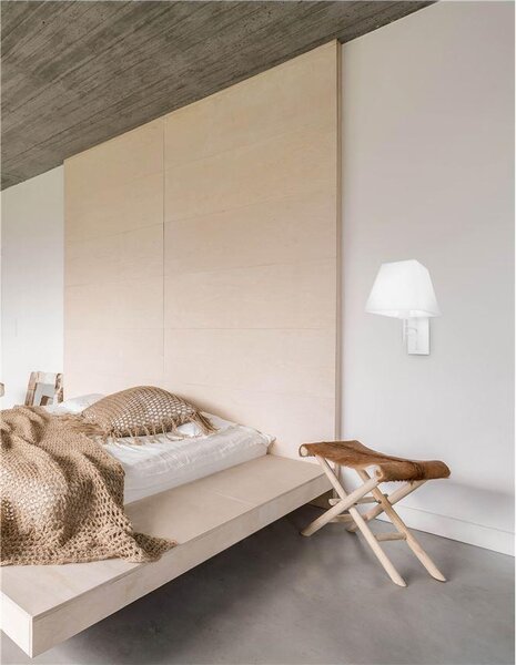 Nova Luce Nástěnné svítidlo LOGAN bílá hliník bílé stínidlo E27 1x12W vypínač na těle