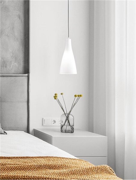Nova Luce Závěsné svítidlo LIVTA, 23cm, E27 1x12W Barva: Chrom