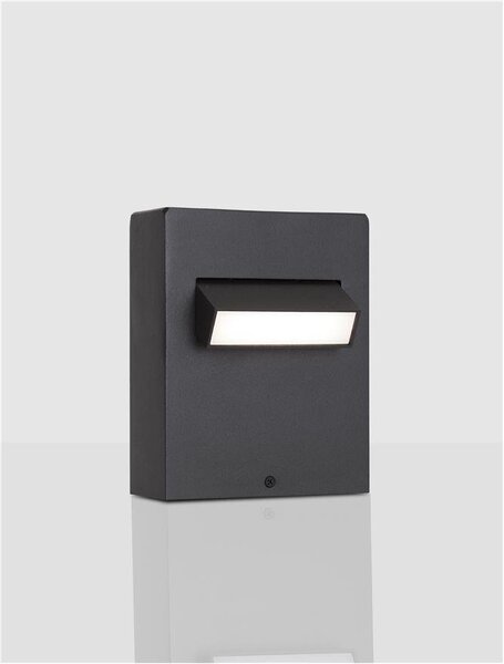 Nova Luce Venkovní sloupkové svítidlo ZELDA černý hliník a akrylový difuzor proti oslnění LED 6W 3000K IP65