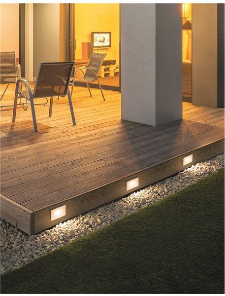 Nova Luce Venkovní zapuštěné svítidlo do zdi COVE matný bílá litý hliník a skleněný difuzor LED 1.5W 3000K, IP54