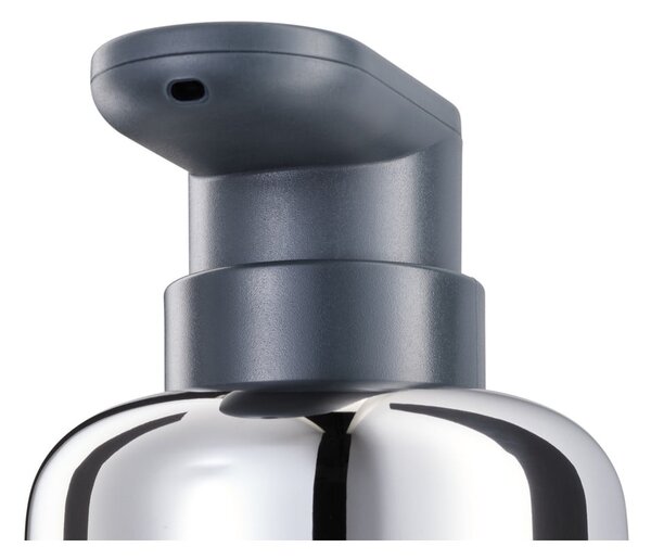 Dávkovač mýdla z nerezové oceli v leskle stříbrné barvě 300 ml EasyStore Luxe – Joseph Joseph
