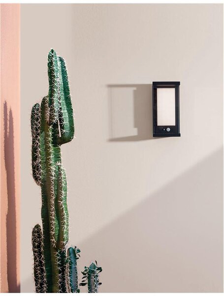Nova Luce Venkovní nástěnné svítidlo BAY, LED 1.5W 3000K 3.7V, IP65 solární / vypínač na těle / pohybové čidlo
