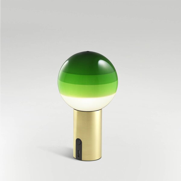 MARSET Akumulátorová stolní lampa Dipping Light, zelená/mosazná, stmívatelný, Zelená, Obývací pokoj / jídelna, Sklo, Design