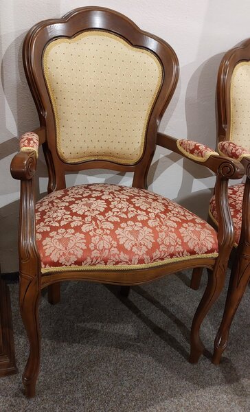 Židle s područkami art.115c