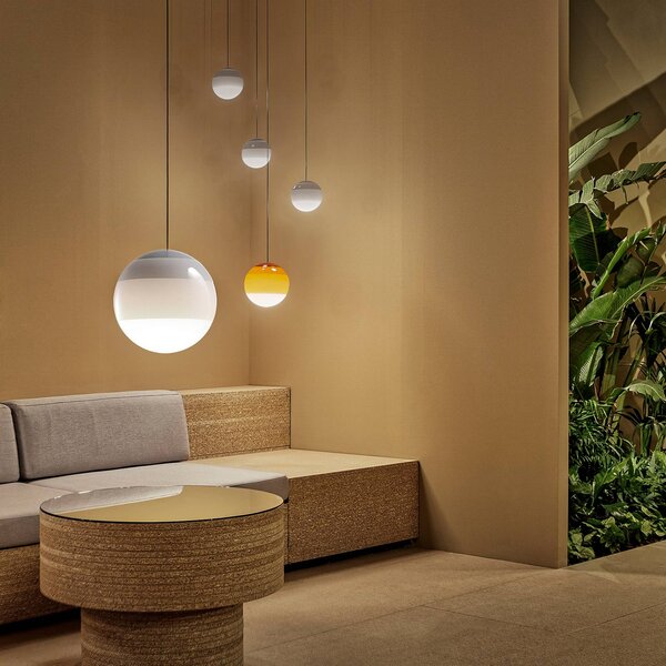 MARSET LED závěsné světlo Dipping Light Ø 13 cm bílá, stmívatelný, Bílá / opál, Obývací pokoj / jídelna, Sklo, Design, Koule