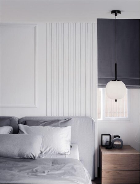 Nova Luce Závěsné svítidlo LATO černý kov a opálové sklo E14 1x5W