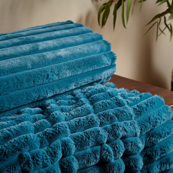 Deka z mikroplyše 130x170 cm Cosy Ribbed – Catherine Lansfield