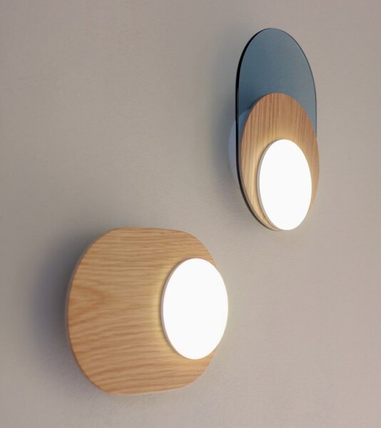 Dot 04, Rám bílá, Hlavní panel plexi šedé / dub Tunto