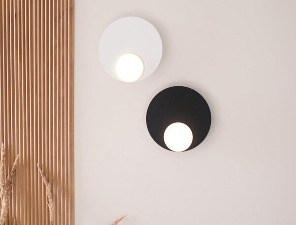 Dot 05, Rám bílá, Hlavní panel plexi šedé Tunto