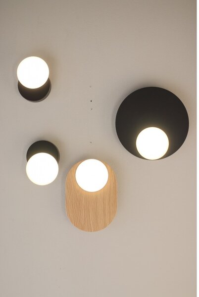 Dot 04, Rám bílá, Hlavní panel plexi šedé / dub Tunto