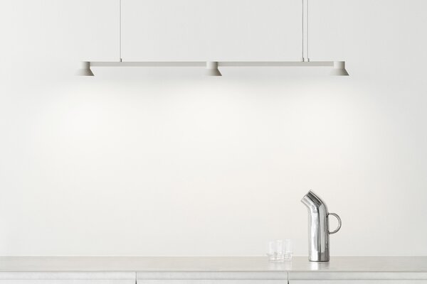 Normann Copenhagen designová závěsná svítidla Hat Lamp Linear Small