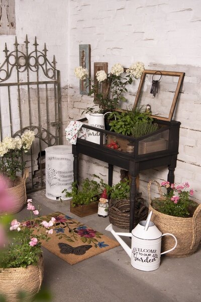 Plechová retro dekorační konev Garden - 49*18*37 cm - Clayre & Eef